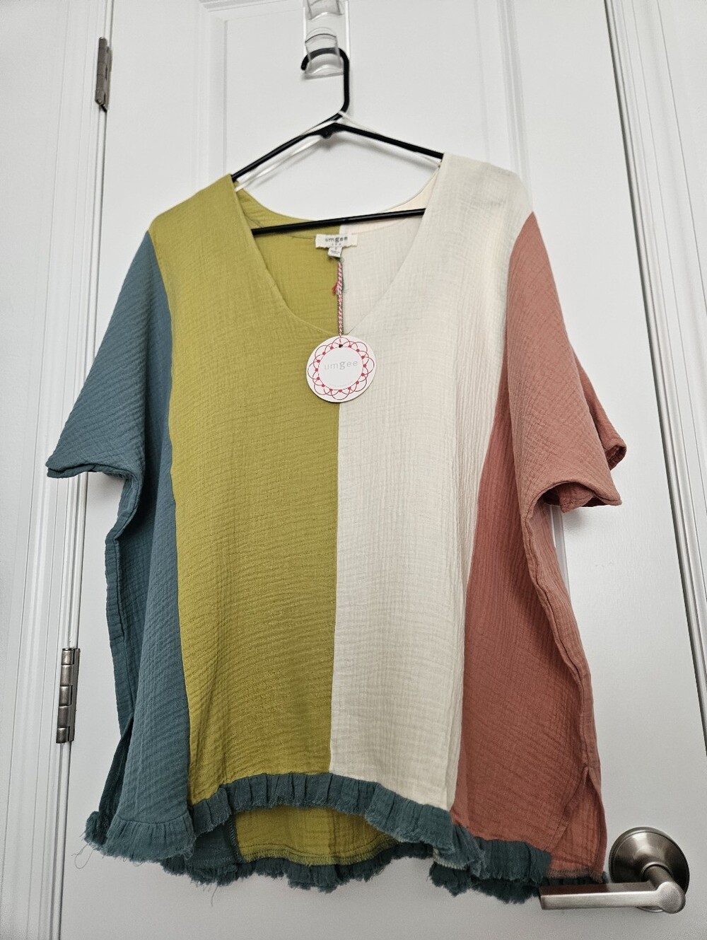 NWT Umgee Size S Colorblock V-Neck Cotton Top - Teal, Olive, Cream & Dusty Rose
